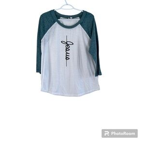 Cato Women's Religious Jesus Teal and White Tee Graphic T-shirt M 3/4 Sleeve